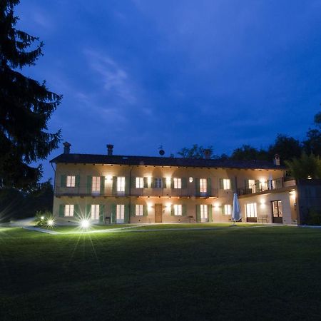 Villa Sangrato 1883 à Monteu Roero Extérieur photo