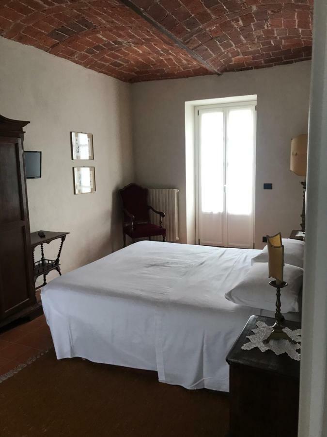Villa Sangrato 1883 à Monteu Roero Extérieur photo