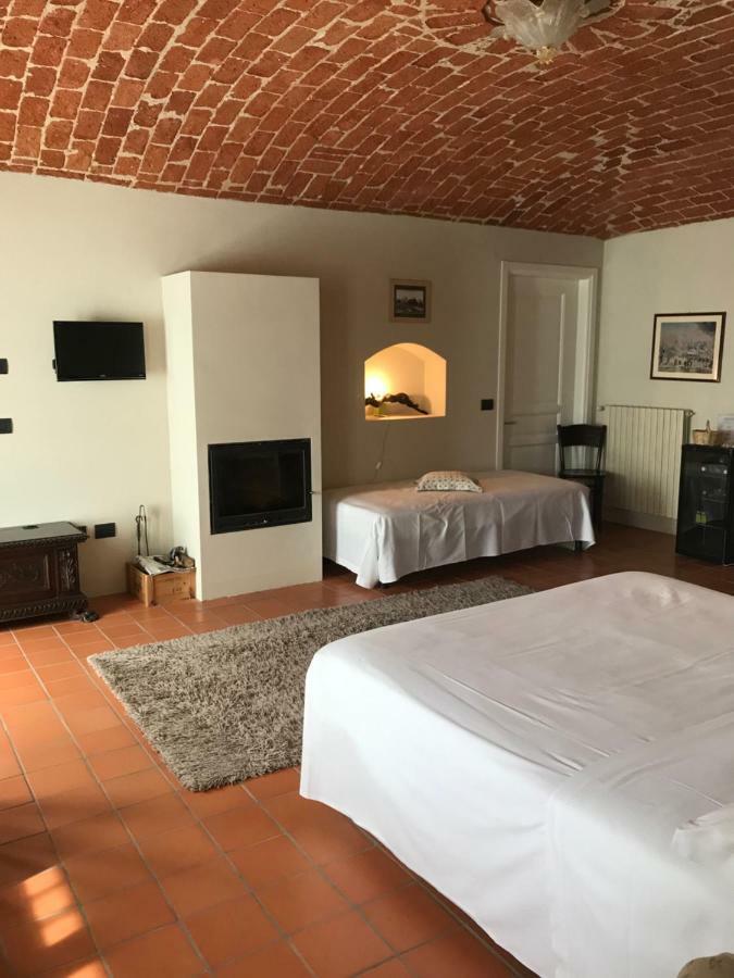 Villa Sangrato 1883 à Monteu Roero Extérieur photo